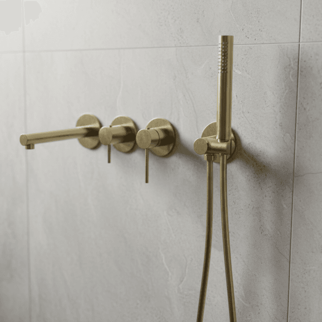 Bateria wannowa ścienna LUGO CMB7554BGL z zestawem natryskowym Złoto szczotkowane