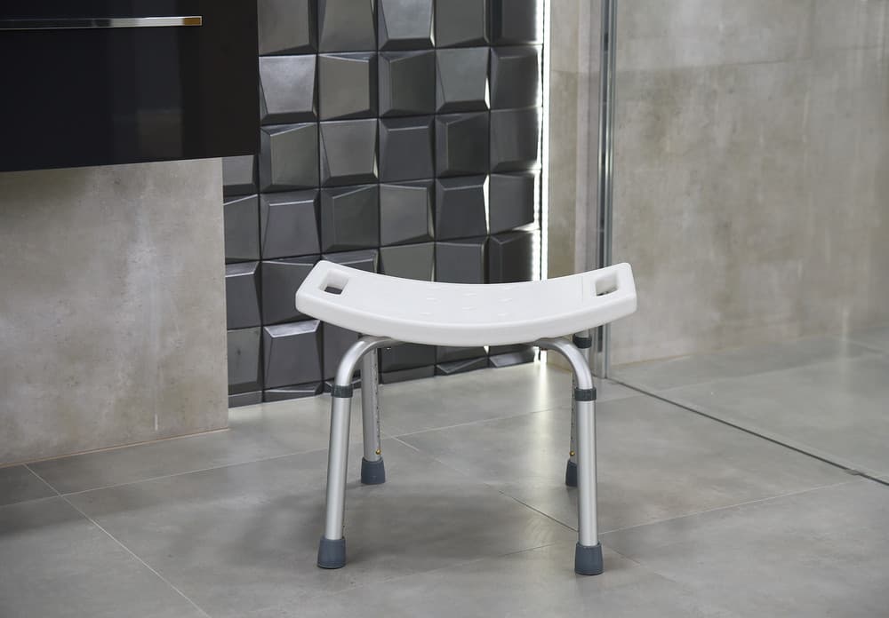 KRZESŁO PRYSZNICOWE - AWD Interior