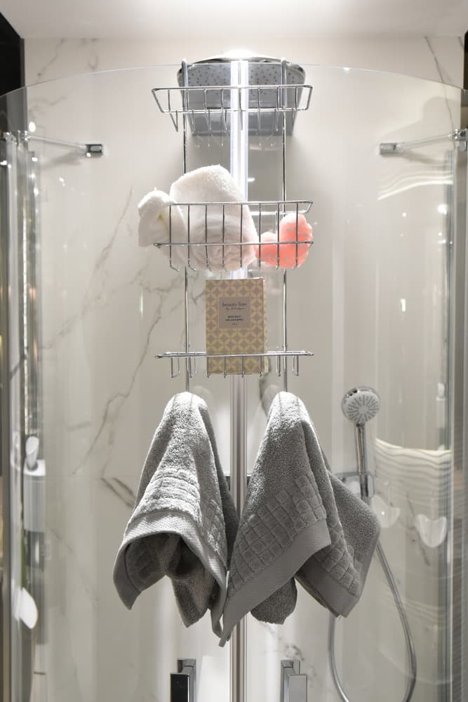 PÓŁKA DRUCIANA - AWD Interior