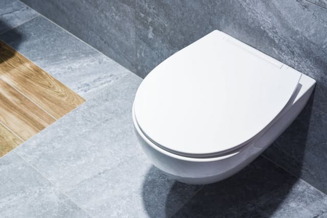 DESKA SEDESOWA BOLERO - AWD Interior