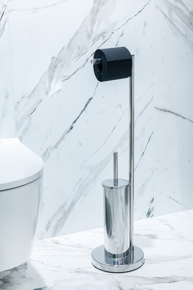 STOJAK ŁAZIENKOWY - AWD Interior