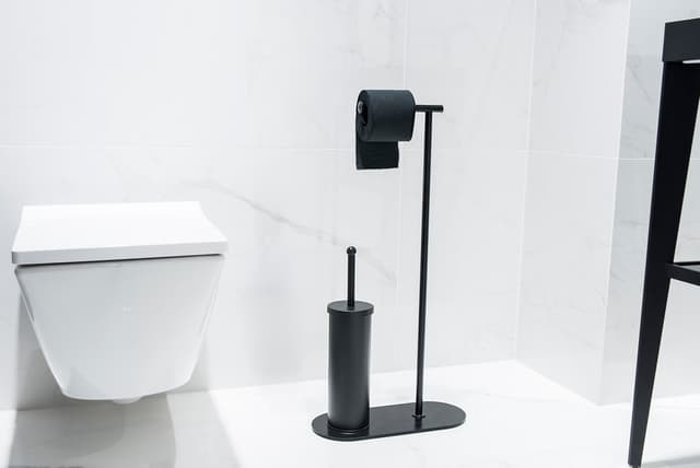 STOJAK ŁAZIENKOWY - AWD Interior