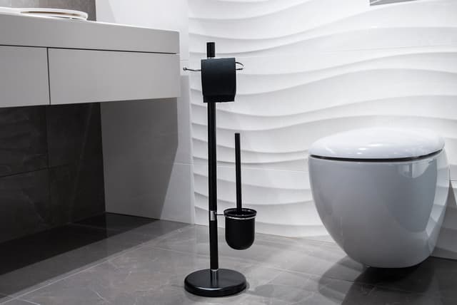 STOJAK ŁAZIENKOWY - AWD Interior