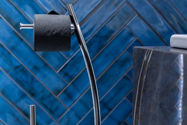 STOJAK ŁAZIENKOWY - AWD Interior