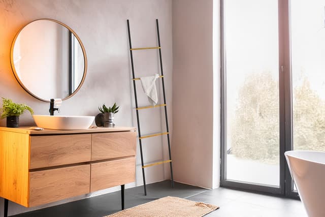 Wieszak łazienkowy drabinka AWD Interior czarna bambus 1904