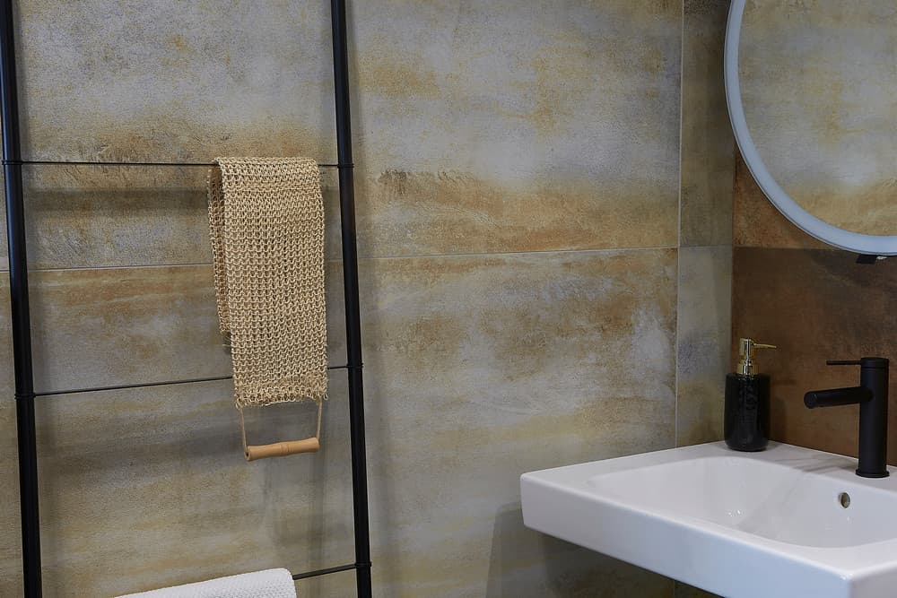 Wieszak łazienkowy drabinka AWD Interior czarna 1905