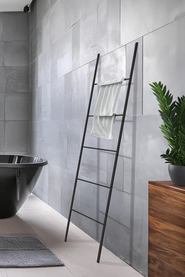 Wieszak łazienkowy drabinka AWD Interior czarna 1905