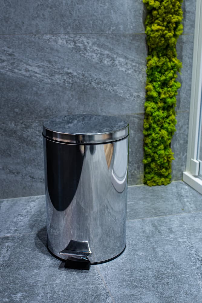 KOSZ NA ŚMIECI 20L - AWD Interior