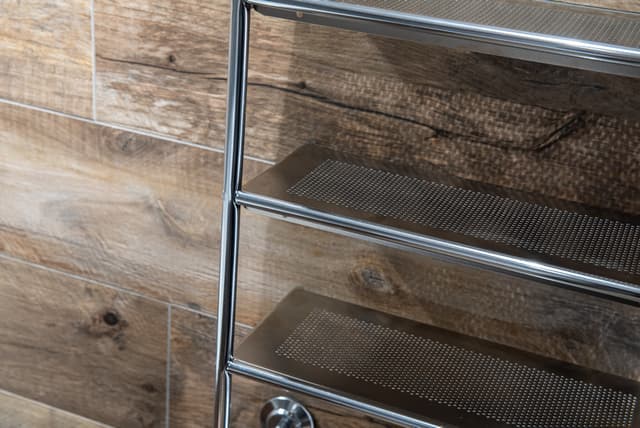 PÓŁKA ŚCIENNA - AWD Interior