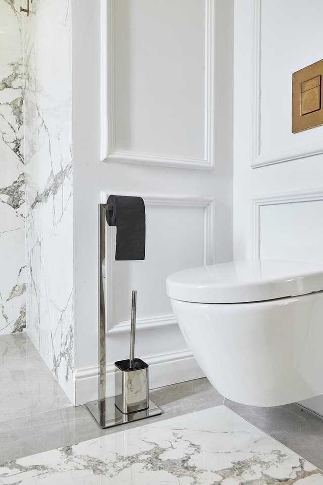 Stojak na papier toaletowy i szczotkę wc AWD INTERIOR 1975 srebrny chrom