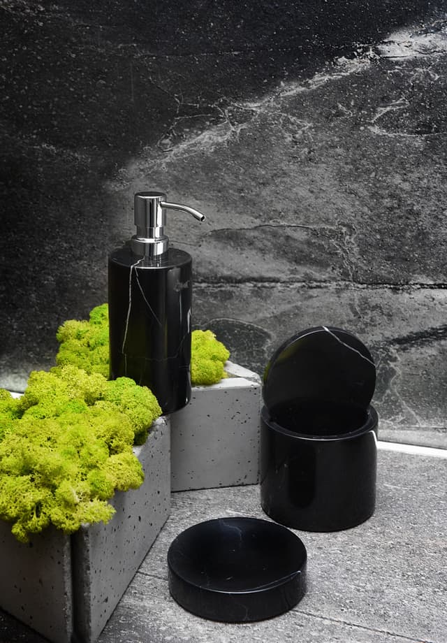 DOZOWNIK - AWD Interior