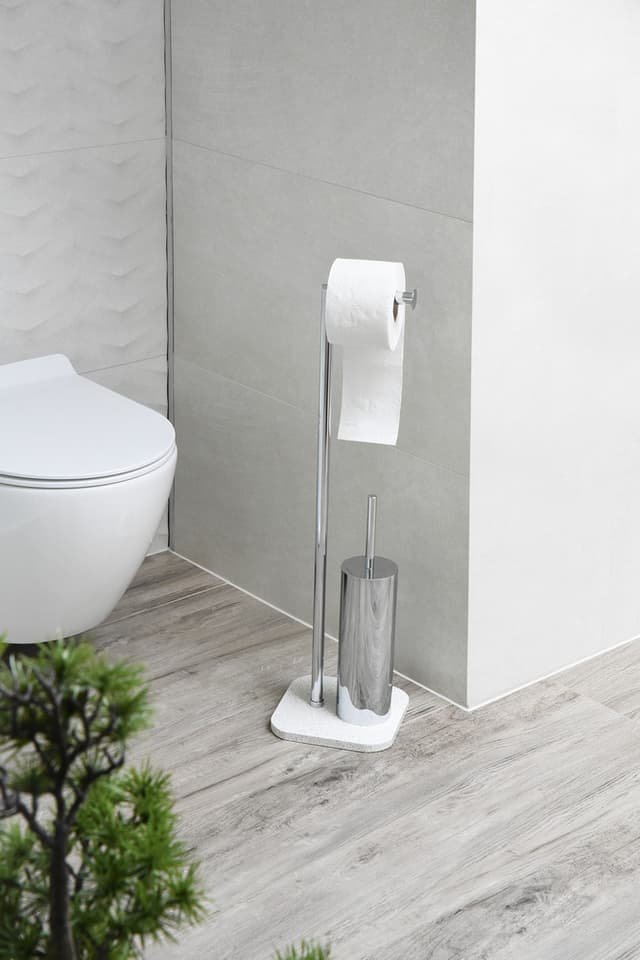 STOJAK ŁAZIENKOWY - AWD Interior