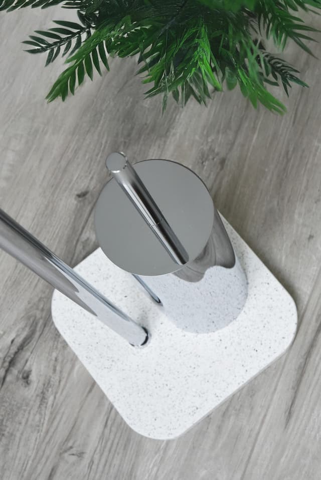 STOJAK ŁAZIENKOWY - AWD Interior