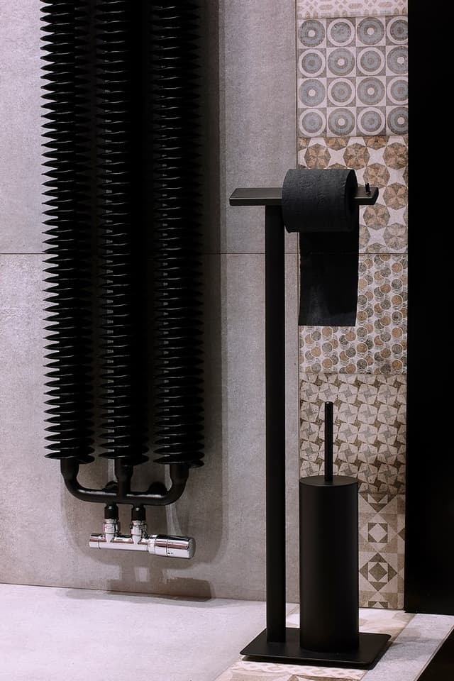 STOJAK ŁAZIENKOWY - AWD Interior