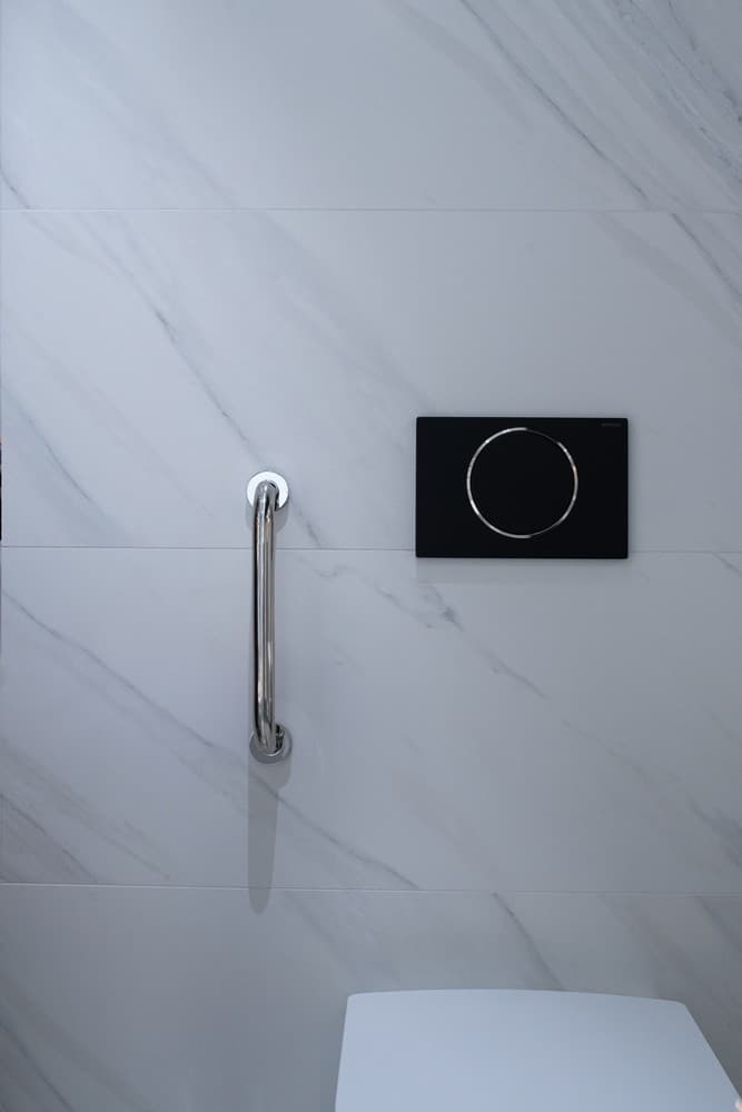 UCHWYT DO WANNY - AWD Interior