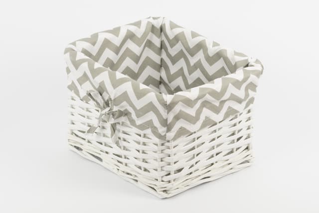 Koszyk wiklinowy Koszoplotka biały z wyściółką 26x23x19h